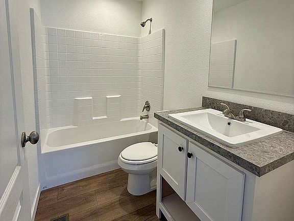 3rd image of 2066 El Rodeo Rd #45
