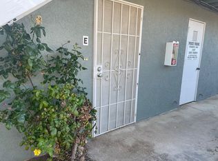 21059 Santa Barbara Dr APT E, Tehachapi, CA 93561