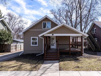 1125 Walnut St, Grand Forks, ND, 58201