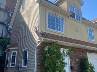 204 N Walnut St, East Orange, NJ 07017