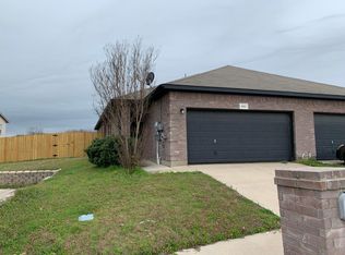 801 Walnut St, Burleson, TX 76028