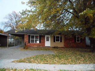2466 S National Ave, Springfield, MO 65804