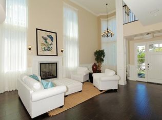 550 Via De La Paz, Pacific Palisades, CA 90272
