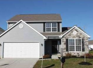 6988 Granite Falls Dr, Blacklick, OH 43004