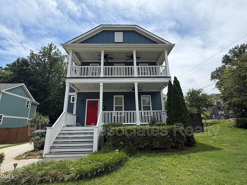 1st image of 1023 Brighton Rd