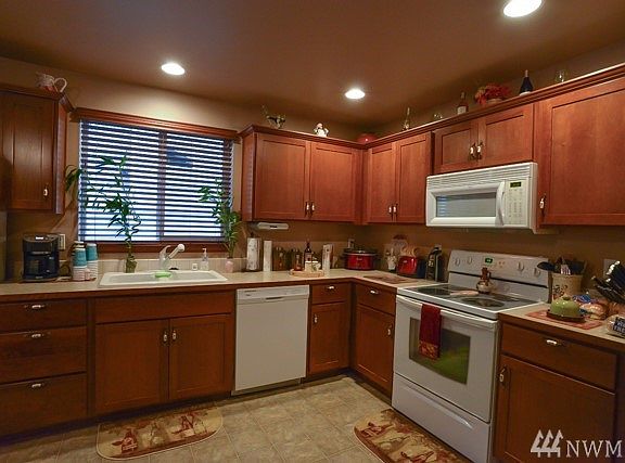 4th image of 6705 86th Ave NE