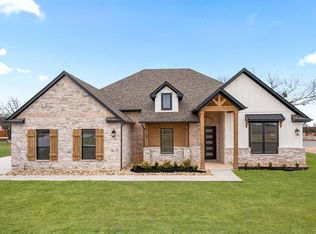 2217 Winter Creek Blvd, Blanchard, OK 73010