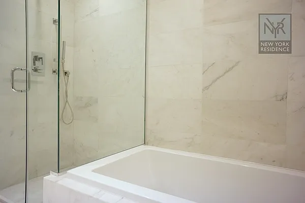 Rented by New York Residence | media 35