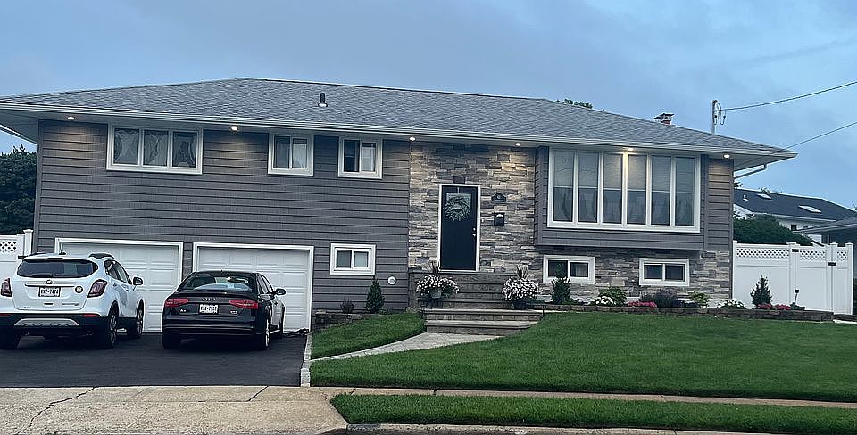 1st image of 63 Redwood Ln