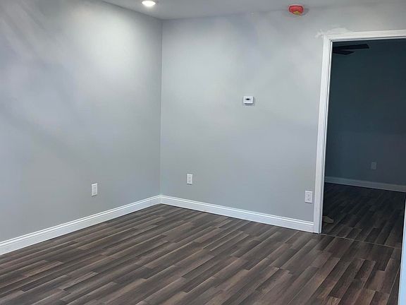 5th image of 535 N 42nd St