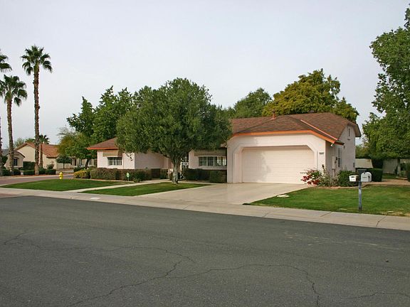 2nd image of 20402 N 133rd Way