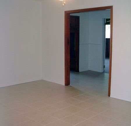 5th image of 3703 Poinsettia Dr