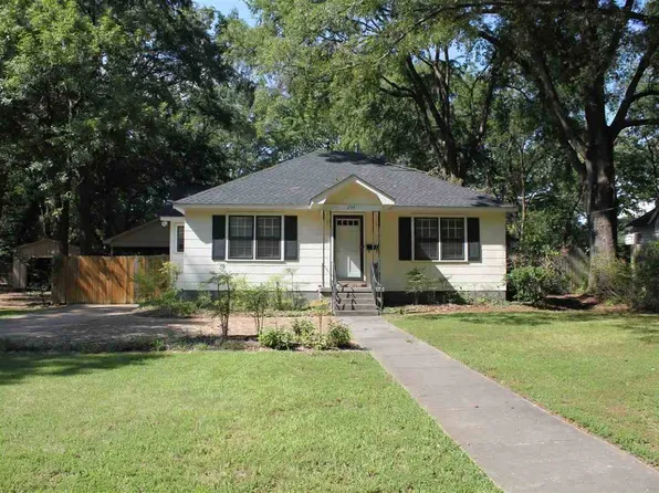 244 College St, Collierville, TN 38017