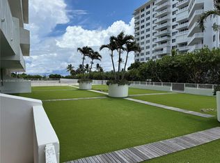 199 Ocean Lane Dr APT 203, Key Biscayne, FL 33149