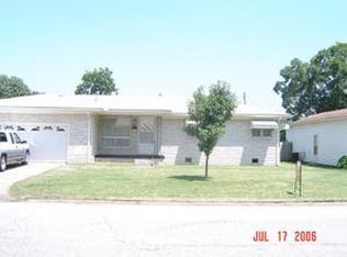 1204 C St NE, Miami, OK 74354