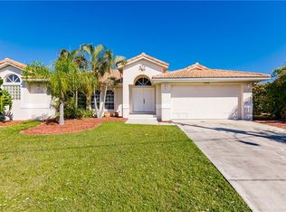 2340 Magdalina Dr, Punta Gorda, FL 33950