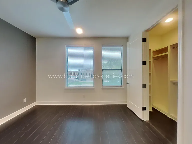 1625 Hickory St #105 — Photo 11