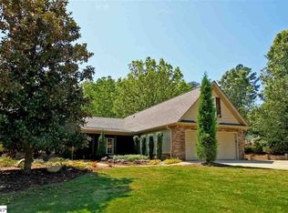 34 Jesse Ct, Taylors, SC 29687