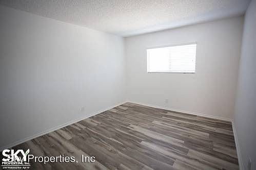4th image of 11028 Landale St APT 105