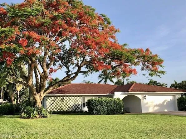 87 Burning Tree DR, NAPLES, FL 34105