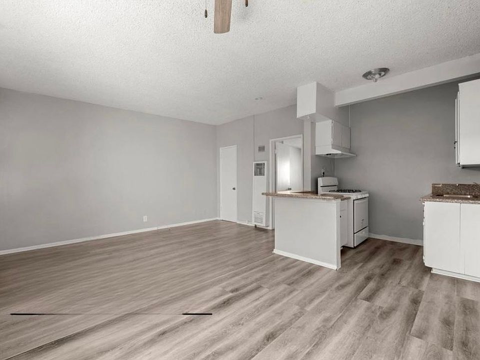 1st image of 5-2030 E Whiting Ave #5