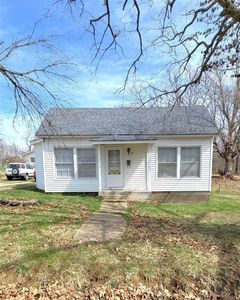 20 Walnut St, Saint James, MO, 65559