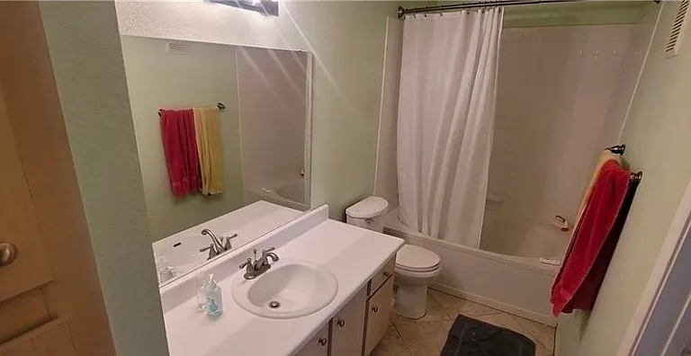 1150 N Buffalo Dr #2023 — Photo 6