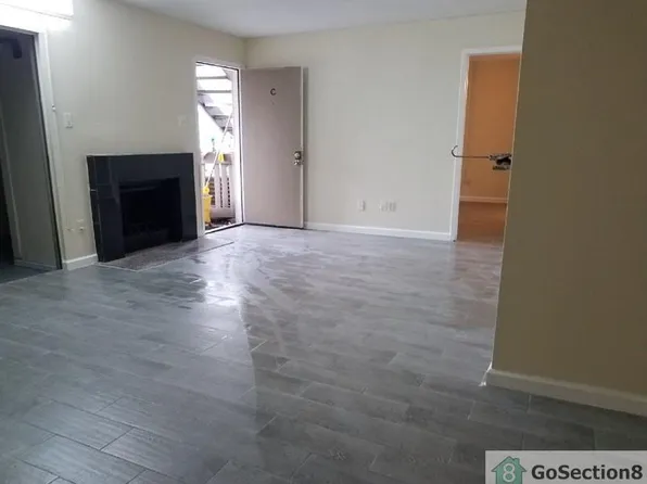 12650 Ashford Meadow Dr #4, Houston, TX 77082