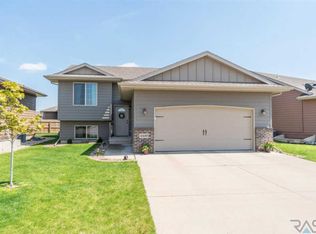 4400 S Grinnell Ave, Sioux Falls, SD 57106
