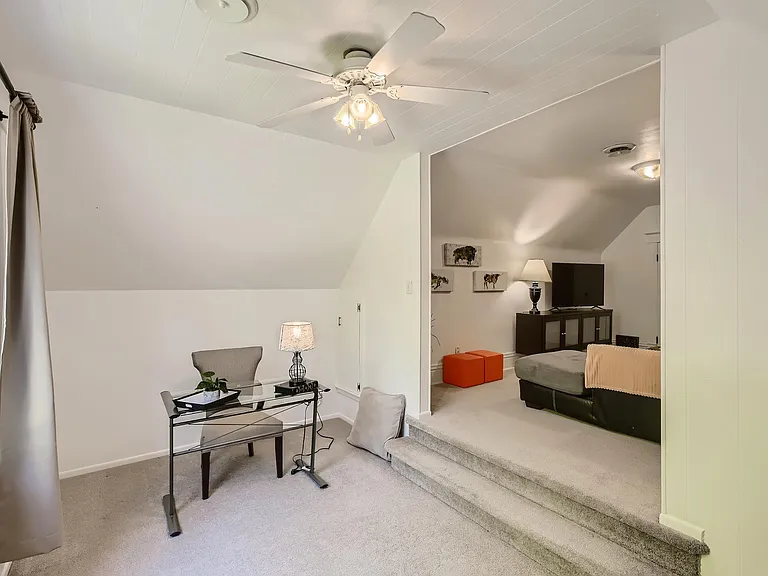 528 Pratt St — Photo 3
