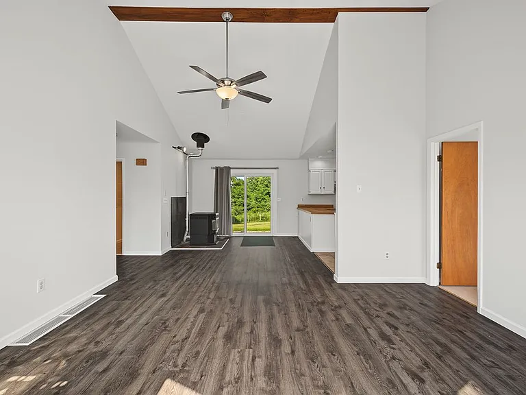 318 Cornwall Hill Rd — Photo 19