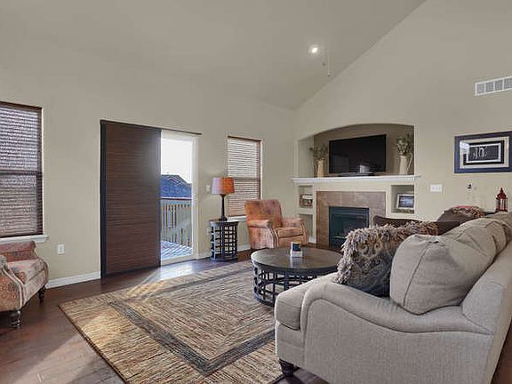 4th image of 10598 Mount Evans Dr