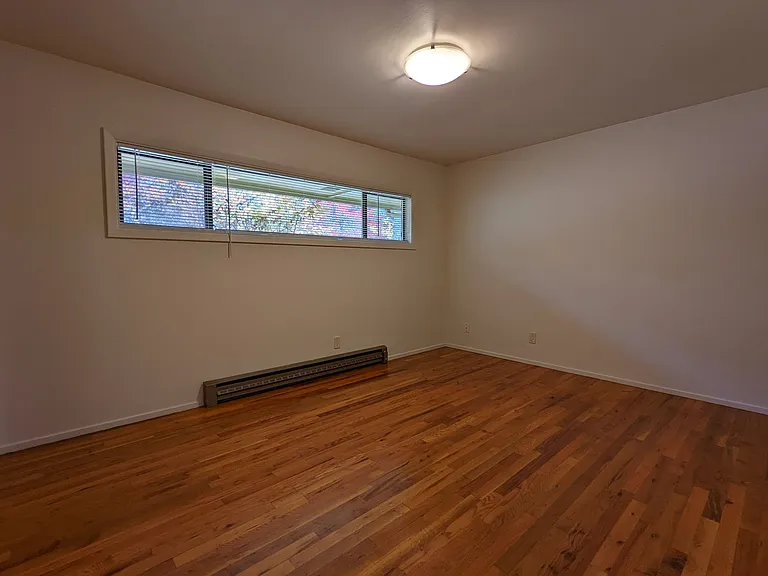 3170 University St — Photo 12