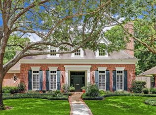 247 Warrenton Dr, Houston, TX 77024