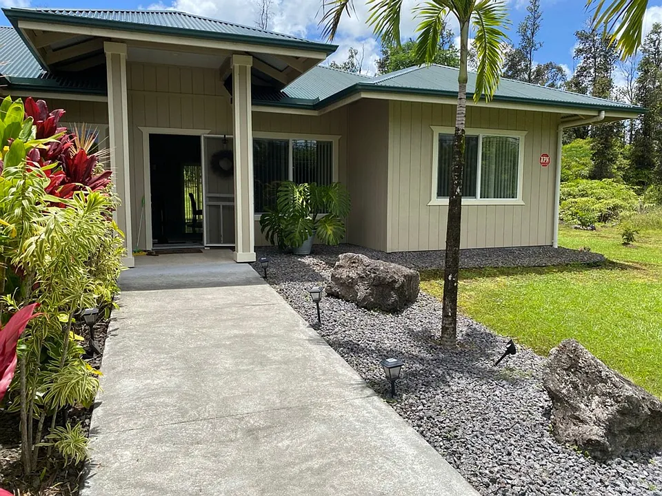 15-1572 19th Ave