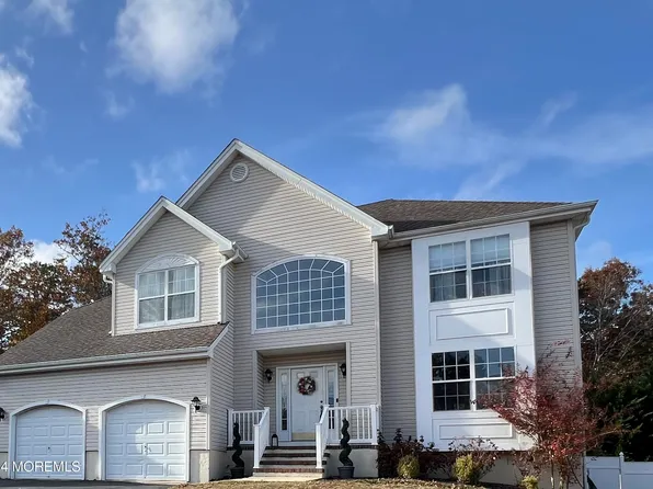 140 Vivas Drive, Barnegat, NJ 08005