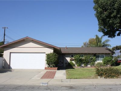 263 Golden Carriage Ln, Pomona, CA, 91767