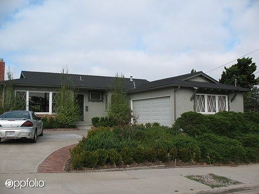 1st image of 2720 Elyssee St
