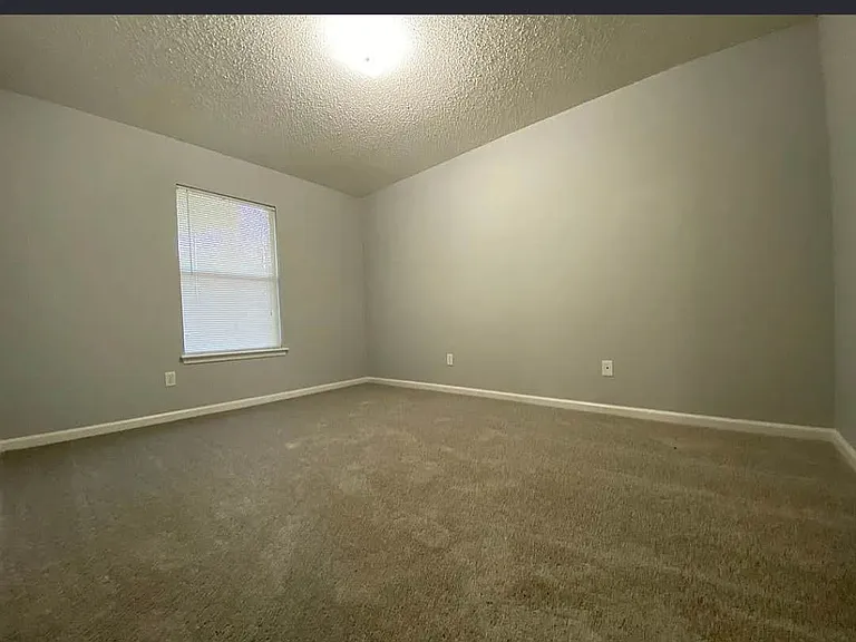 3142 Haverhill Ct — Photo 4