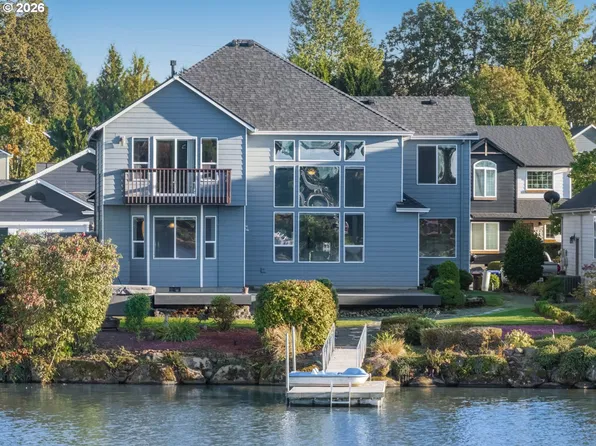 21223 NE Shore Dr, Fairview, OR 97024