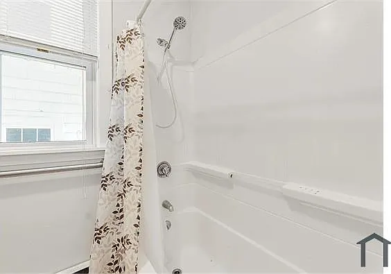 6 Priesing St — Photo 15