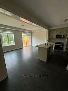 3 bed, $2,650 — Photo 2