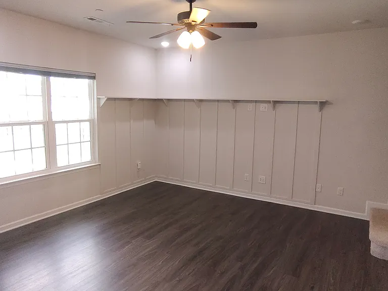 1030 Oglethorpe Dr — Photo 6