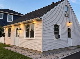 1333 5th Ave, Bay Shore, NY 11706