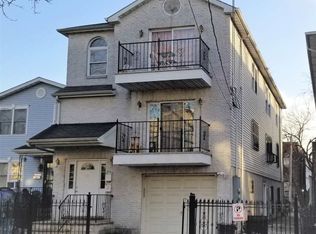 37 Jewett Ave, Jersey City, NJ 07304