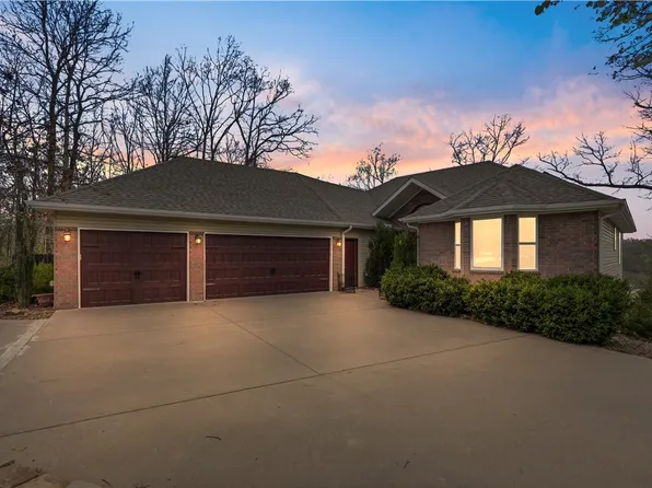 27 Stucky Ln, Bella Vista, AR 72715