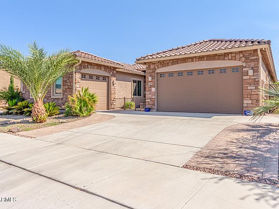 3rd image of 21491 E SUNSET Drive