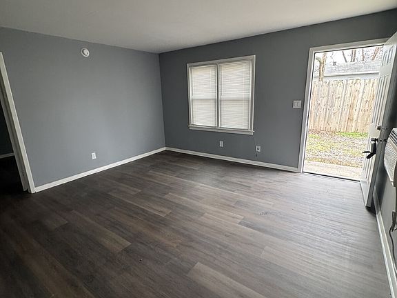 3rd image of 457 N Gordon St
