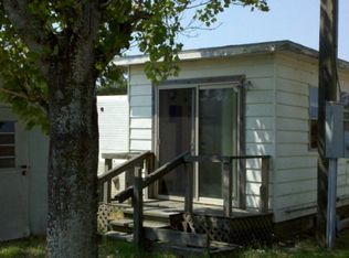 135 Inlet Ln, Grandy, NC 27939