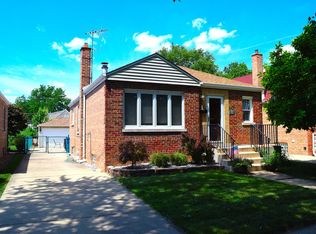 5712 S Neenah Ave, Chicago, IL
